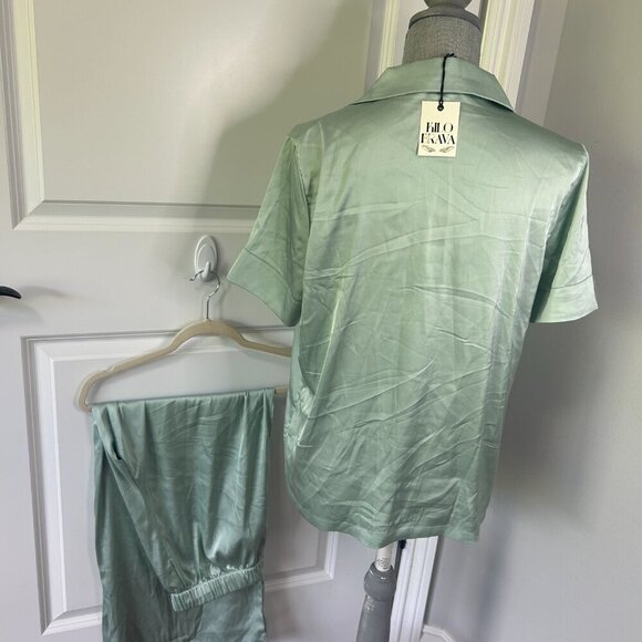 Satin Wide Leg Lounge Set Color Sea Spray Size M NWT - Picture 3 of 3